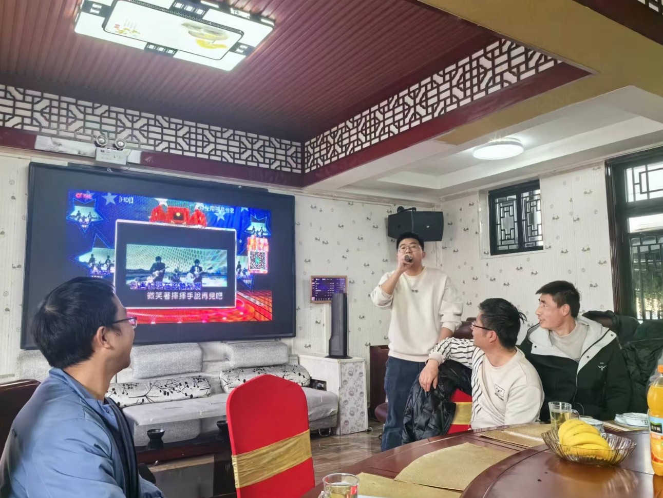才艺表演3.jpg 才艺表演3.jpg